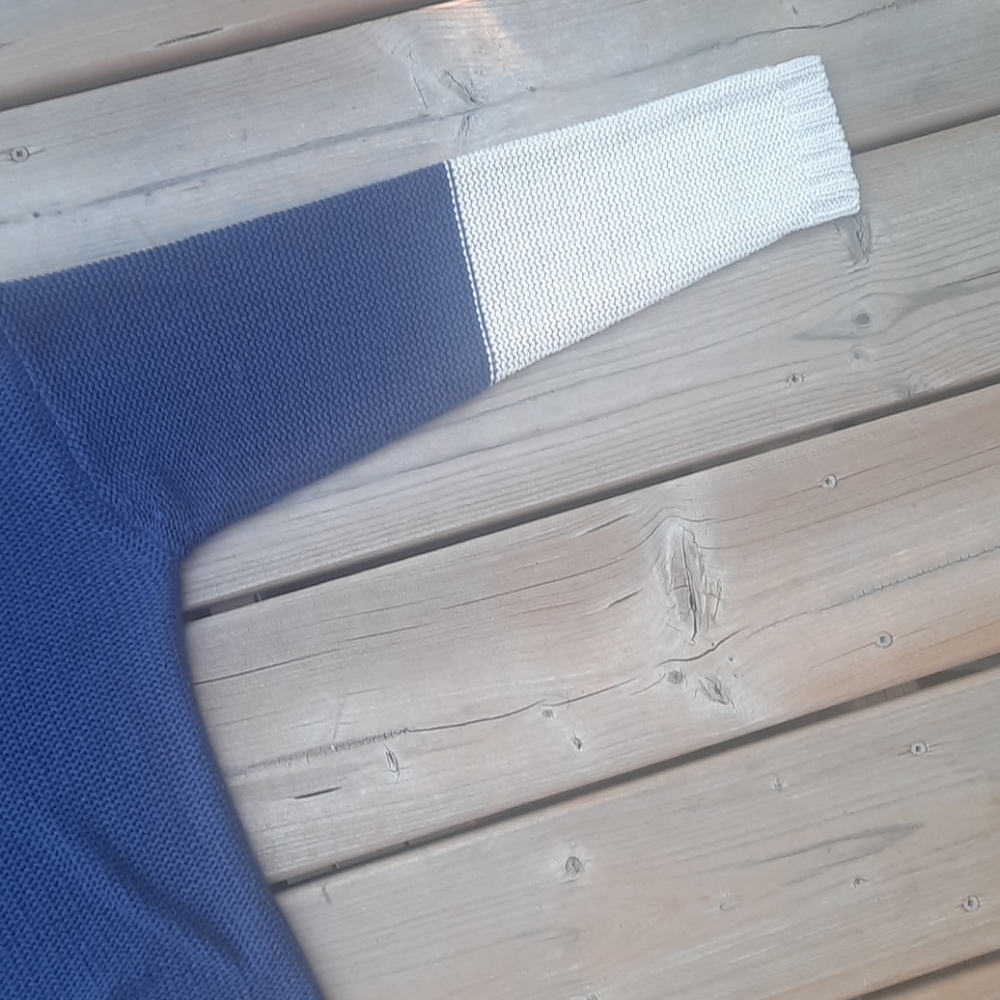 Sweater‎ - Picture 3 of 6